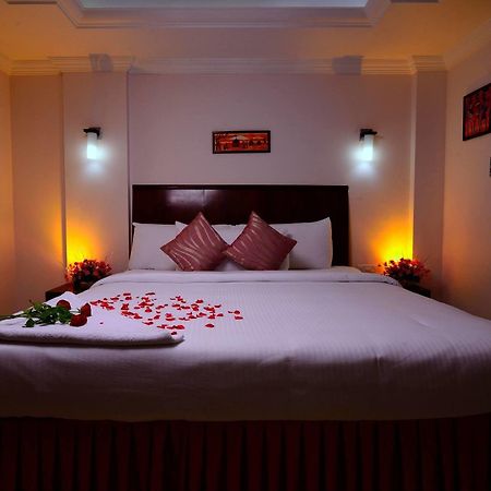 Hotel Sps Kings Way Thiruvananthapuram Esterno foto